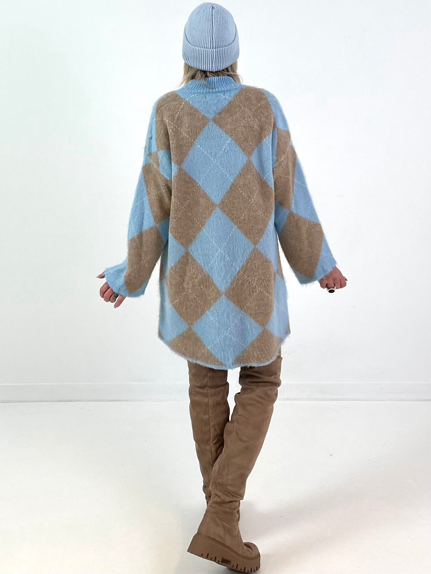 Lange trui/jurk model "Retro Diamond" - blauw-taupe (leverbaar vanaf ca. 06.12.25)