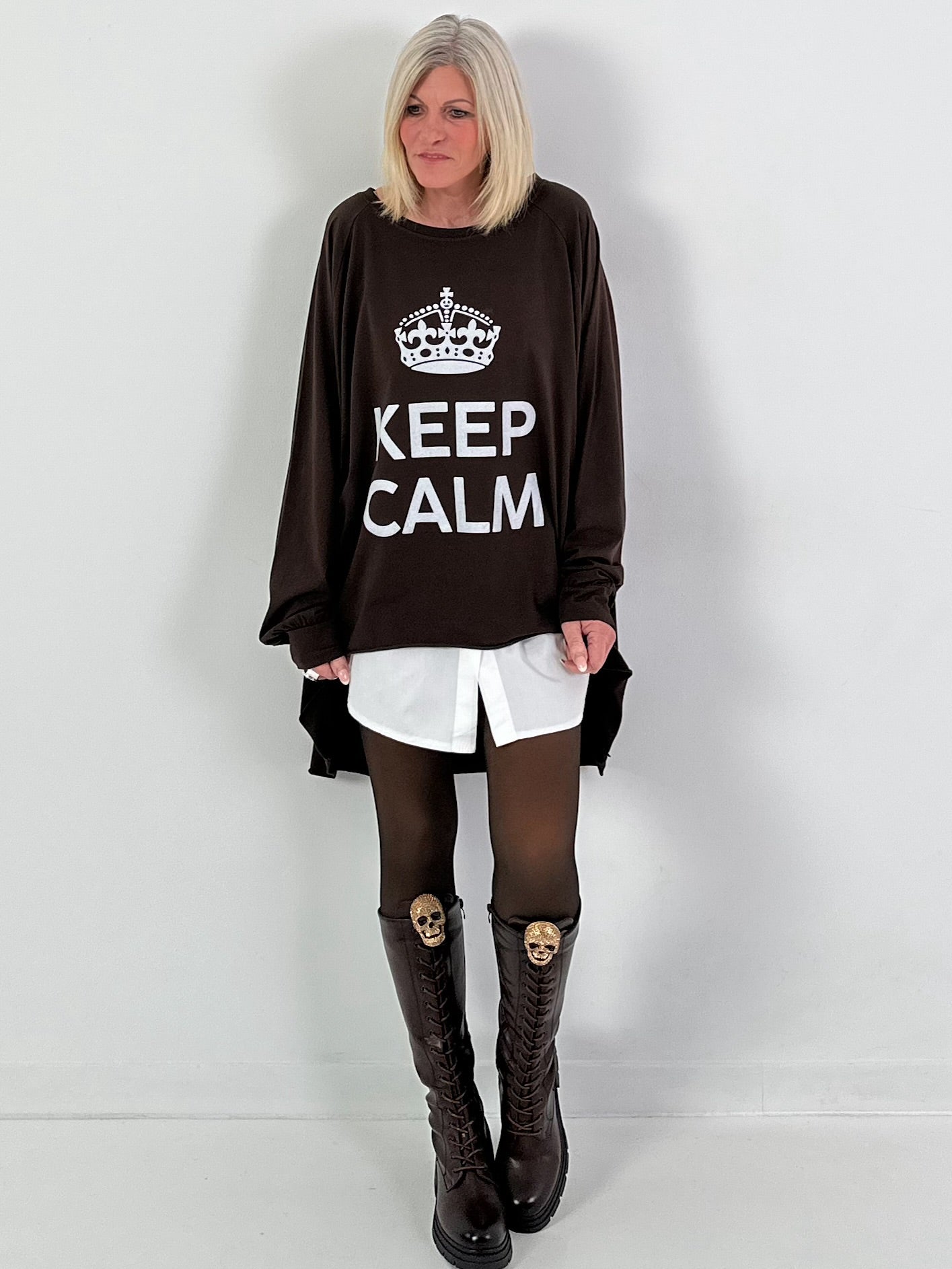 Oversized shirt model "KEEP CALM" - coffee