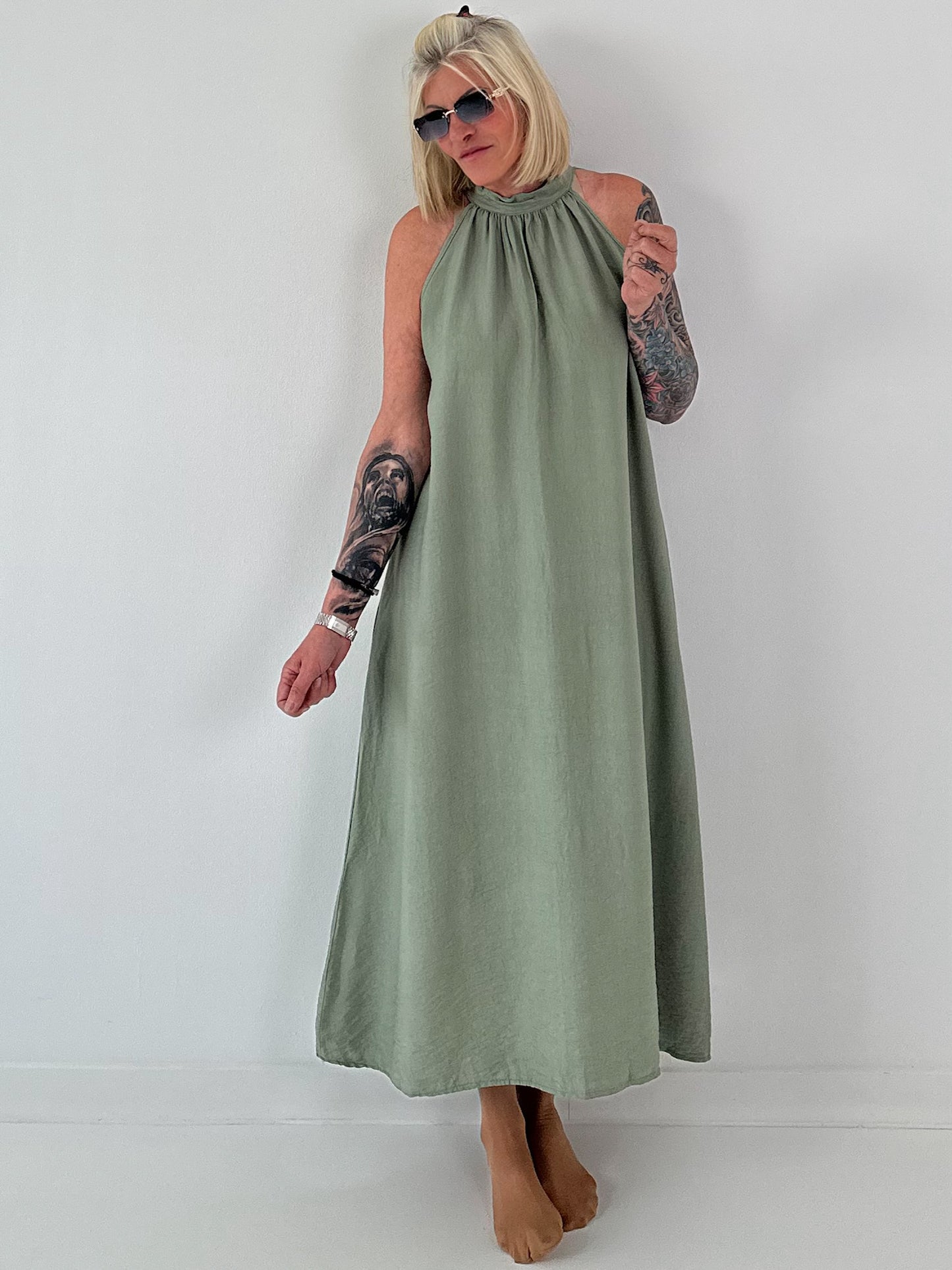 Klassisches Neckholder-Kleid -salbei