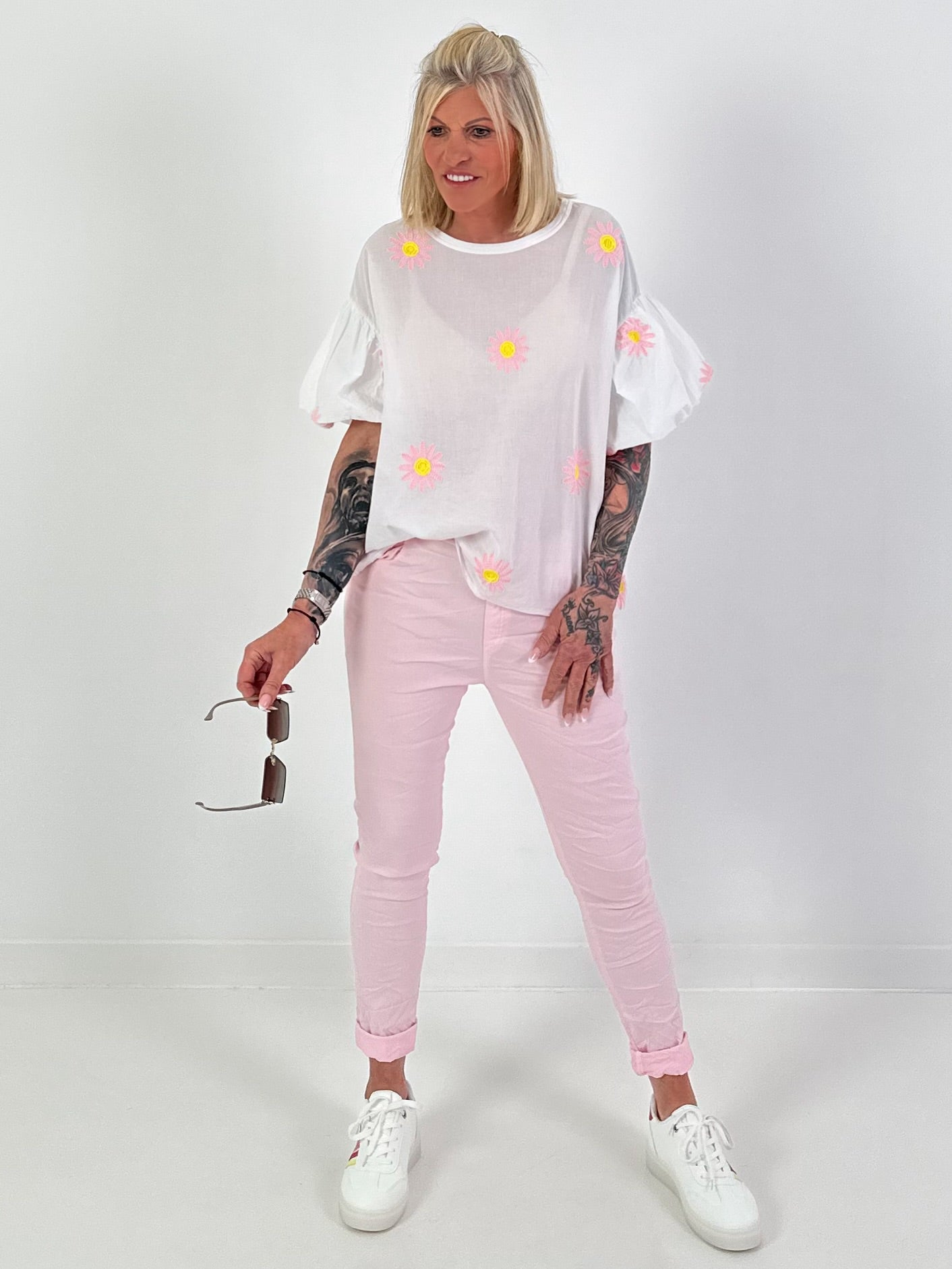 Blouse shirt with "puff sleeves" - white
