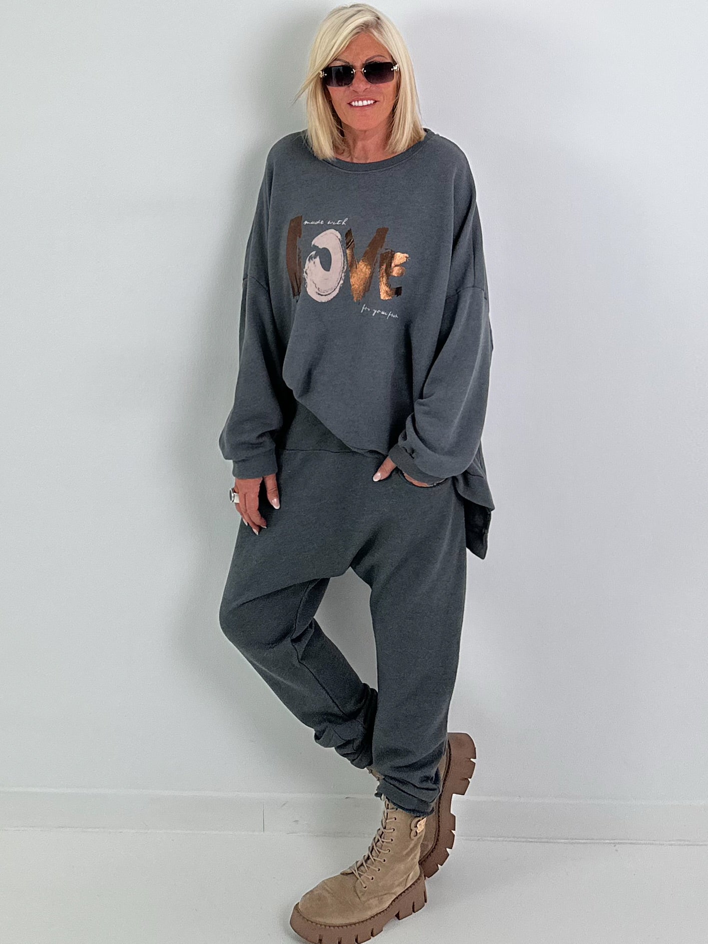 Oversized Sweater mit Frontprint - anthrazit