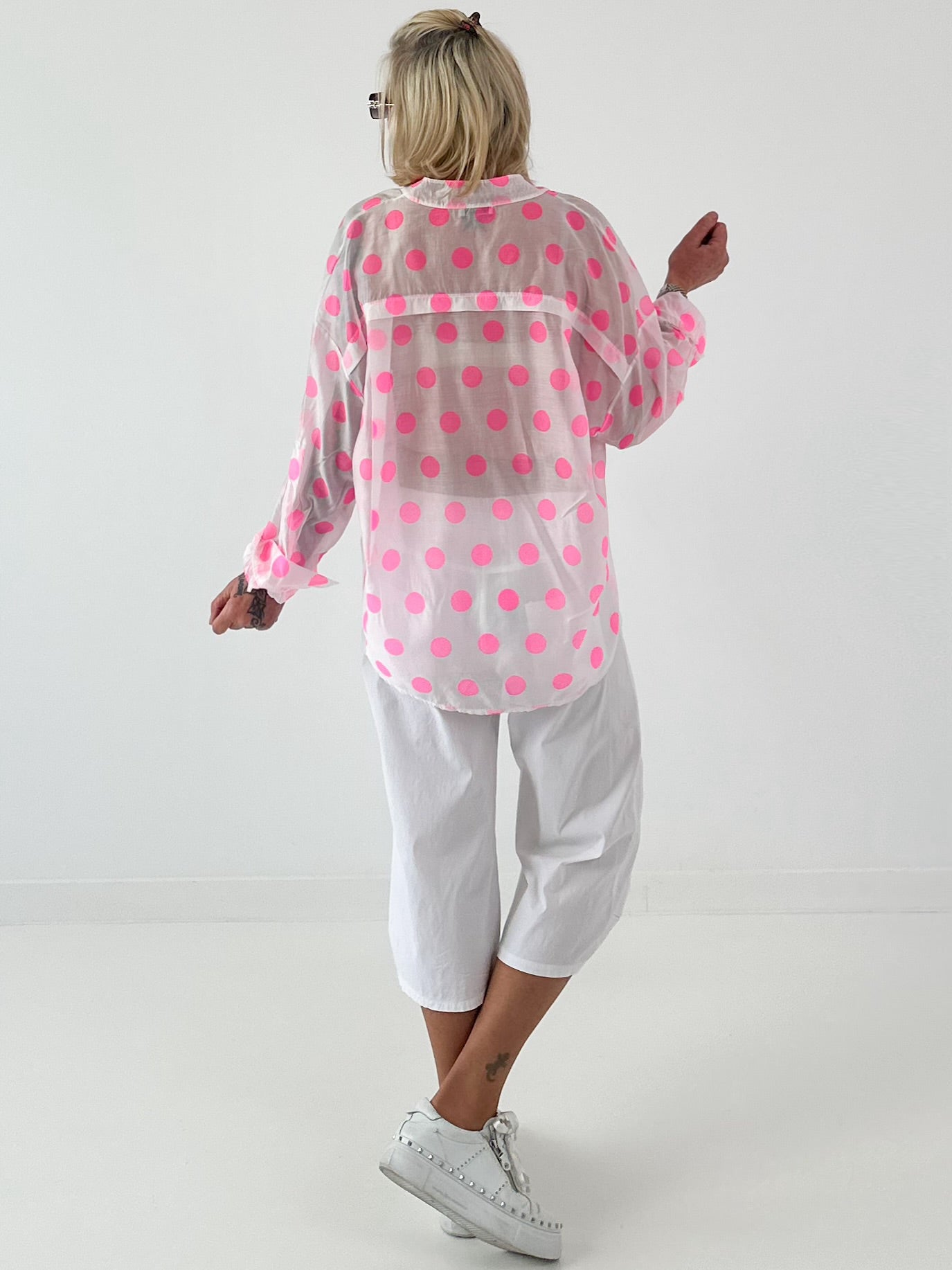 Transparent Tunic with Ruffle Sleeves - white