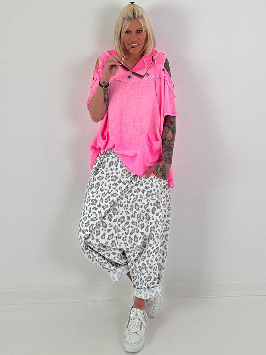 Leinen Shirt mit Ösen und Schulter Cut-Outs - neonpink
