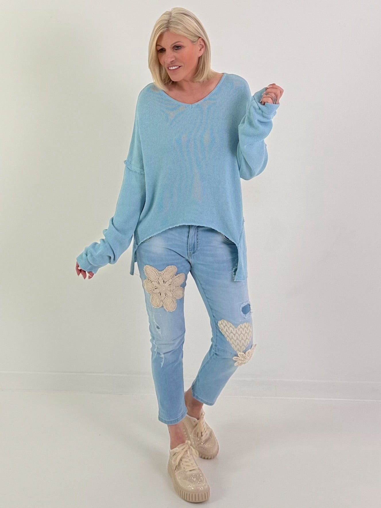 Oversized Strickpullover - hellblau ( lieferbar ab 14.03.26)