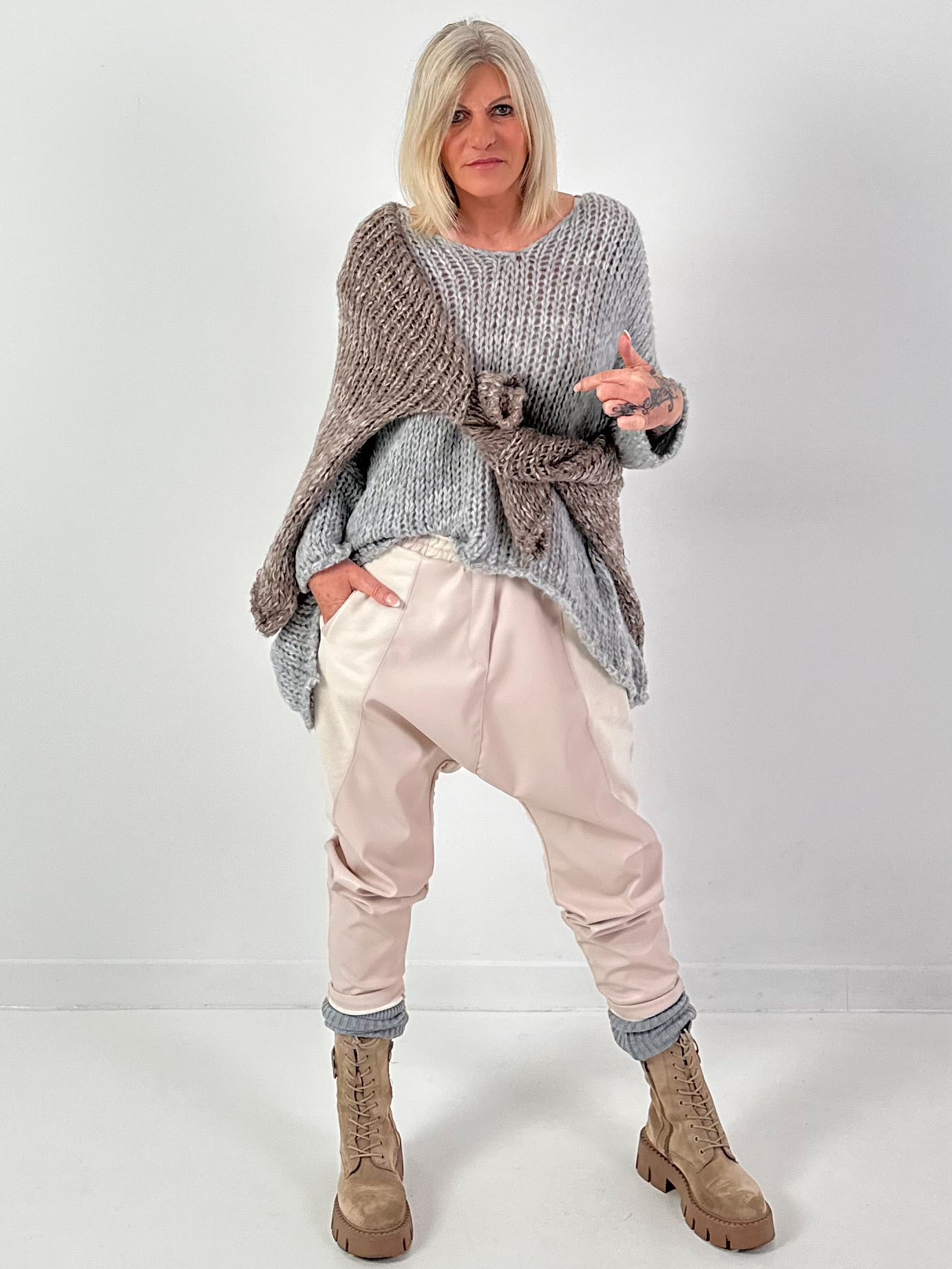 Baggy trousers model "Love Duo" - beige