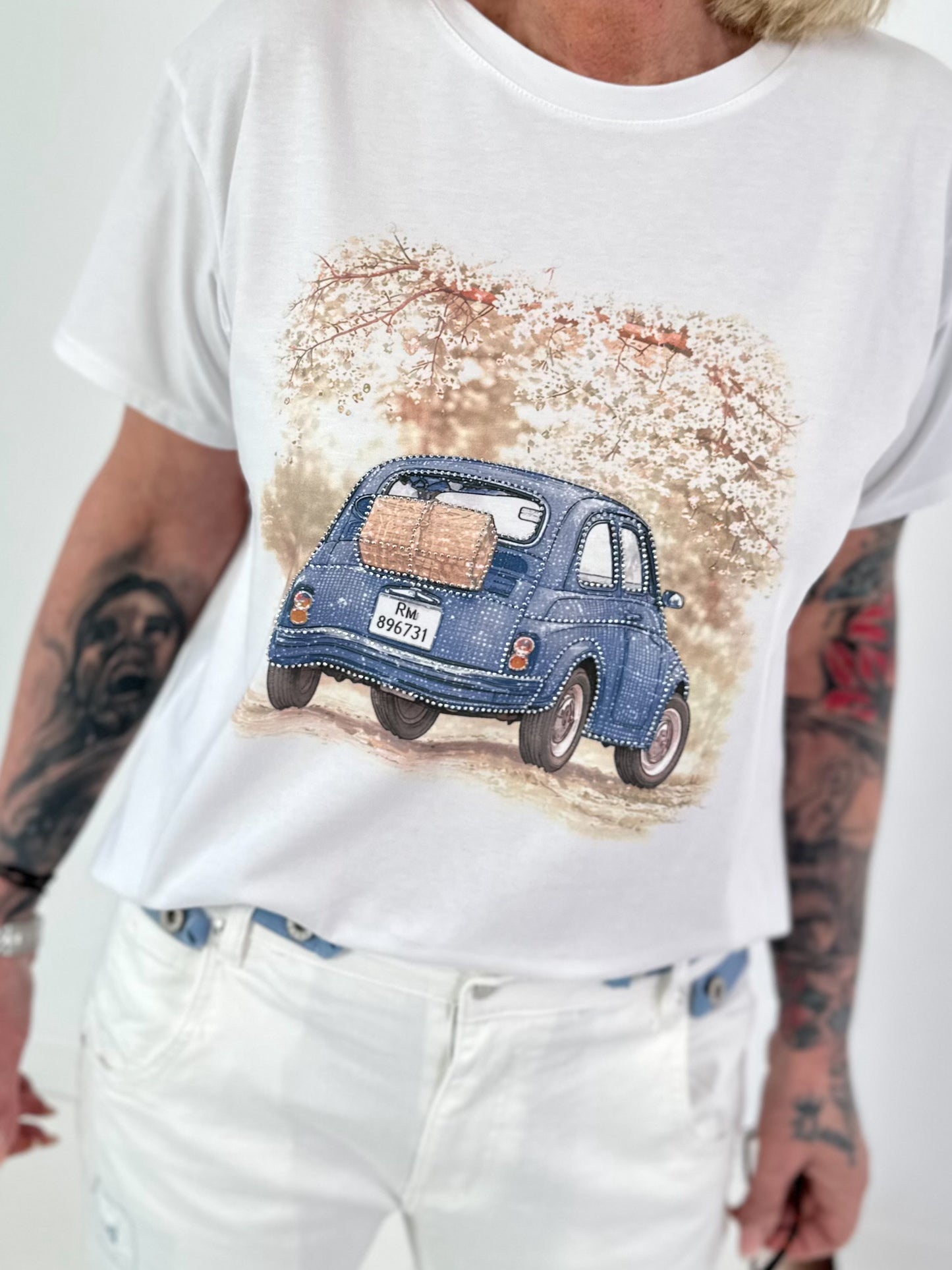 T-shirt Glitter Car - white-blue