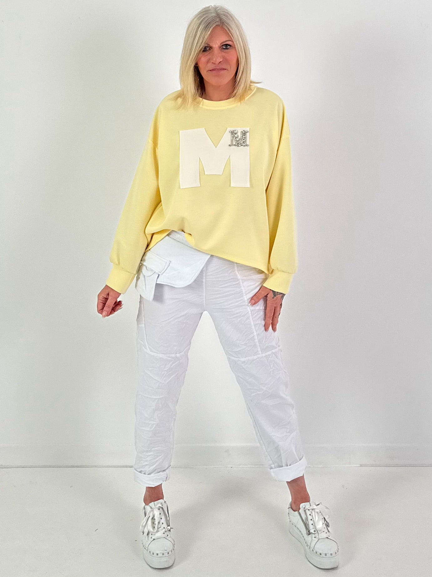 Sweatshirt model "Edition M" - yellow