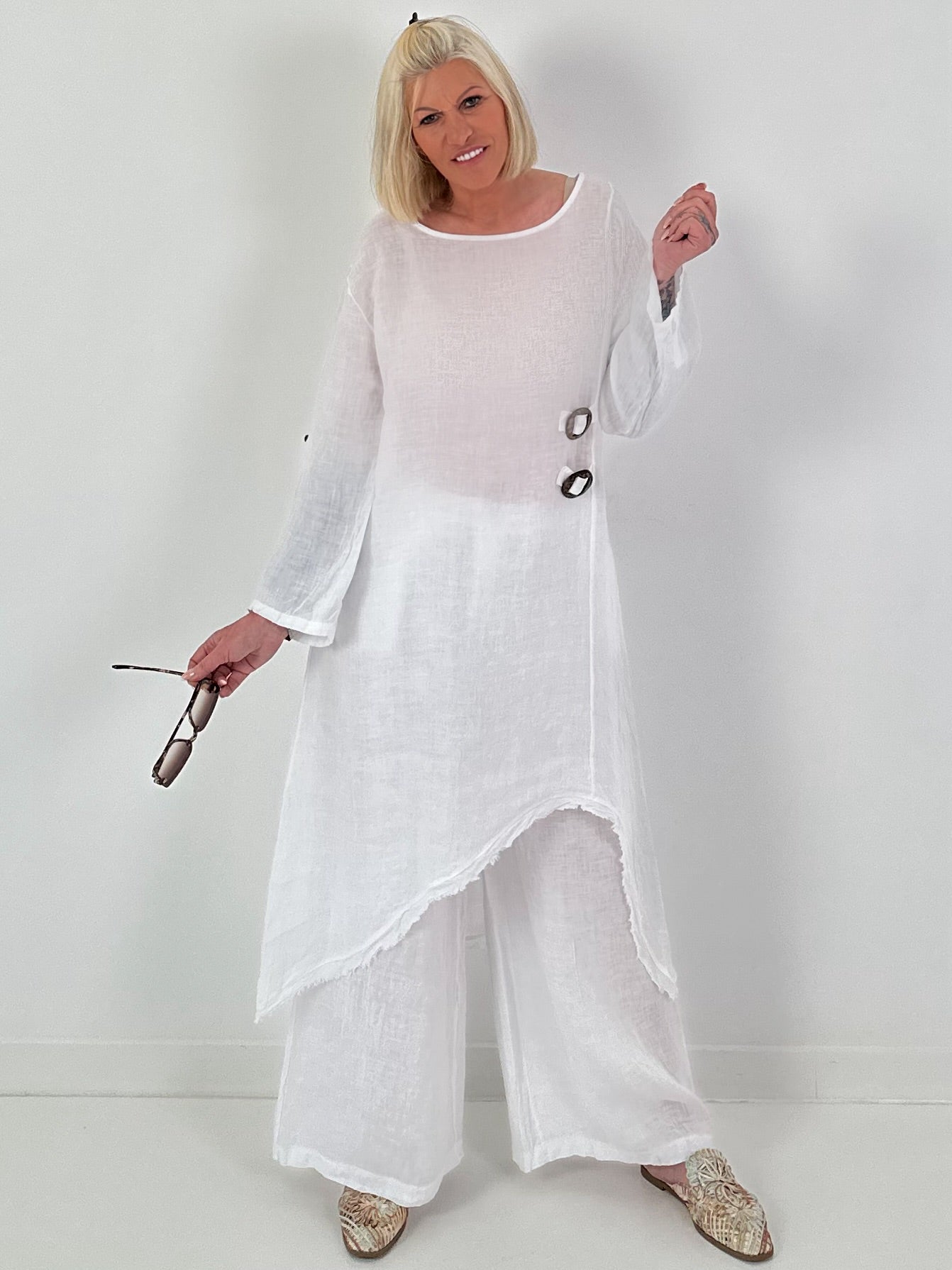Two-piece linen set - white
