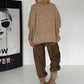 Zachte slipover met opgestikte zak - beige