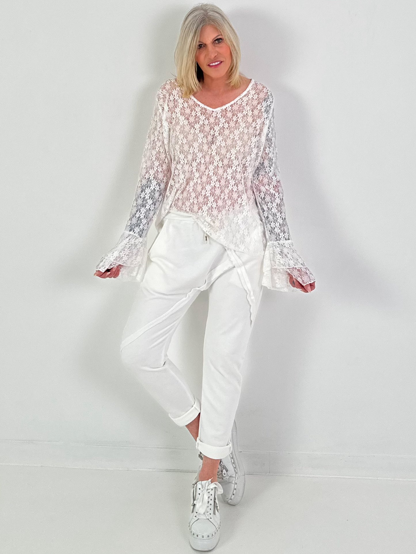 Bloemenkanten blouse - wit