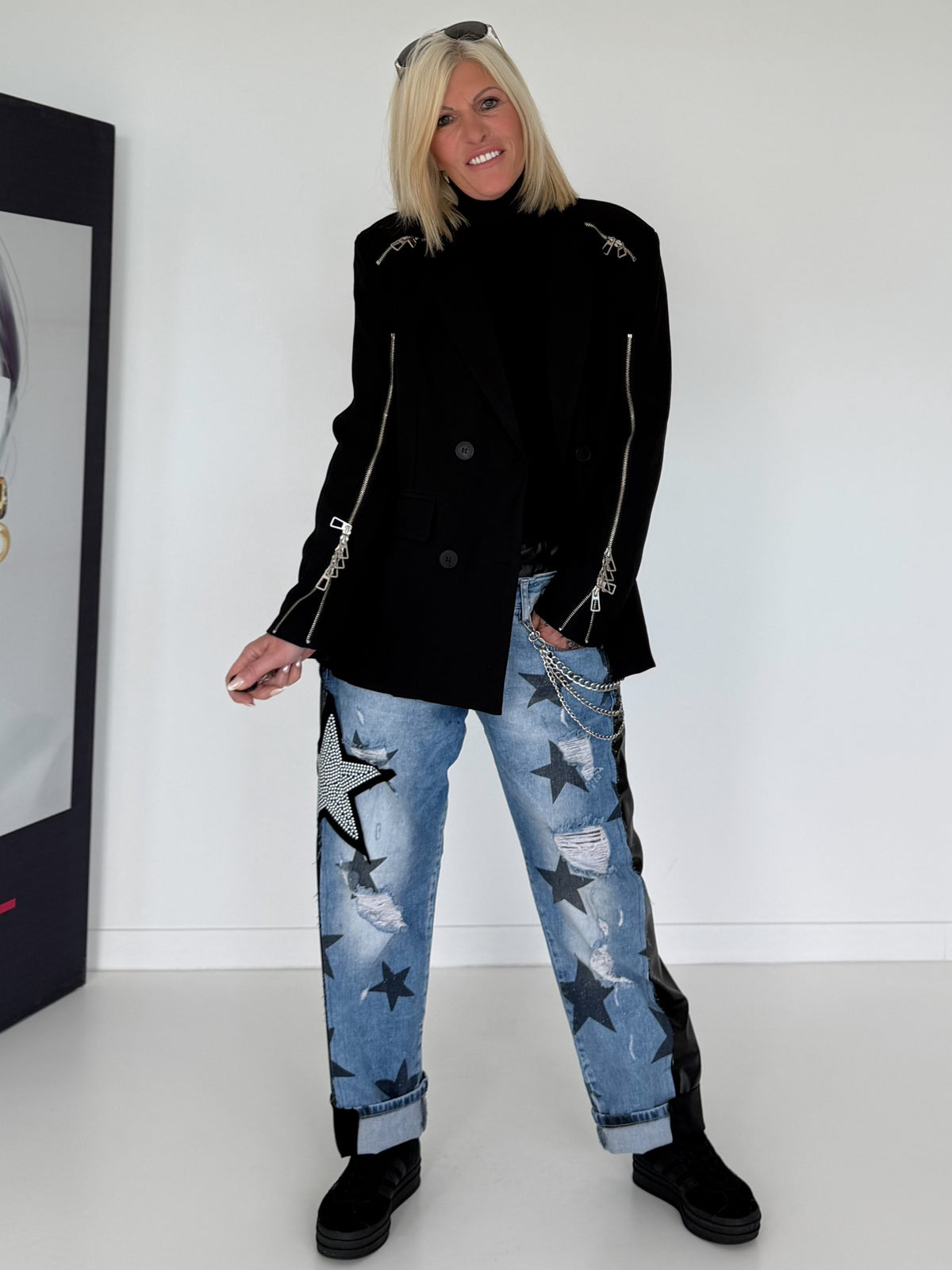 Stylischer Blazer mit Reißverschlüssen  - schwarz