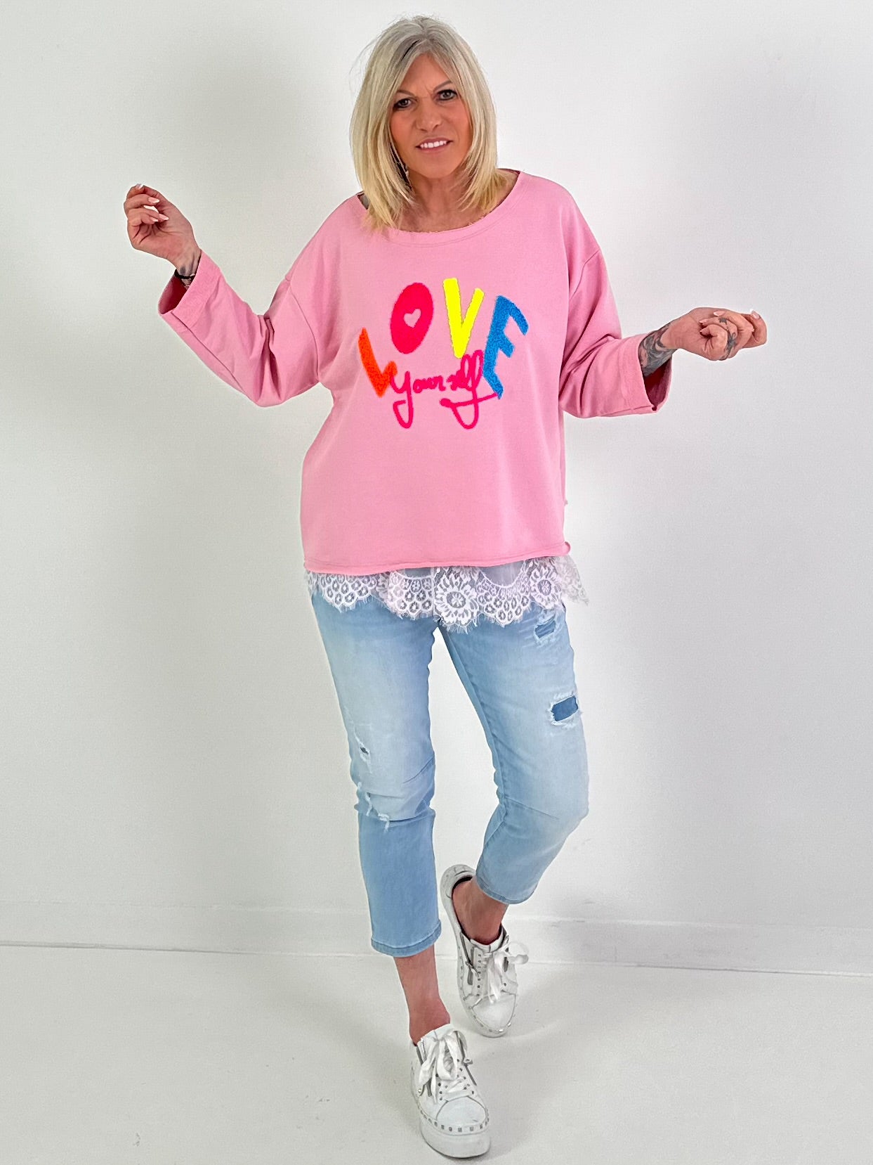 Sweater Modell "Love yourself" - rosa