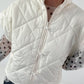 Weste mit besonderen Verschlussdetails - creme