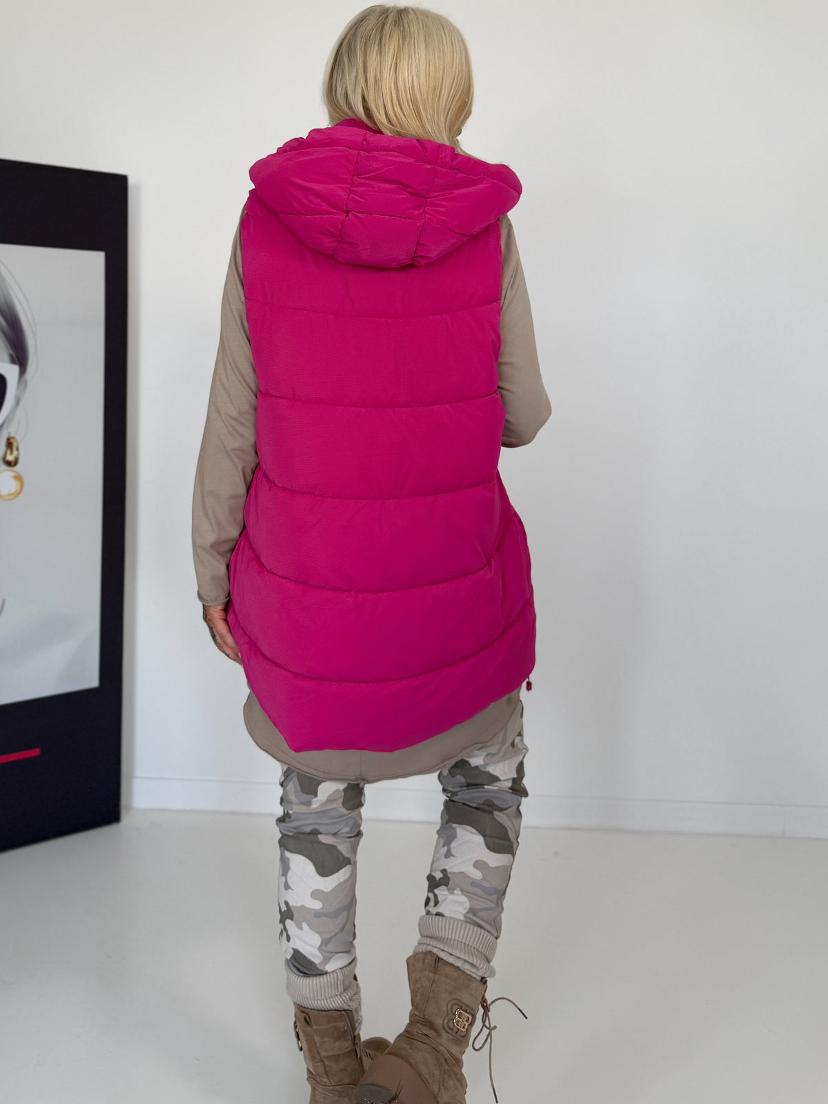 Weste mit schimmerndem Finish und Kapuze - pink