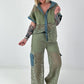 Ausgefallener Zweiteiler mit aufwendigen Denim Details- khaki