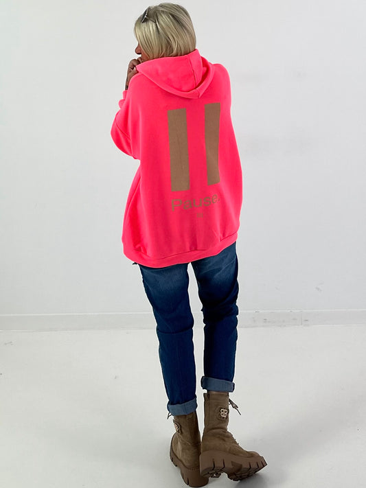 Lässiger Hoodie mit Statement Rückenprint "Pause" - neonpink