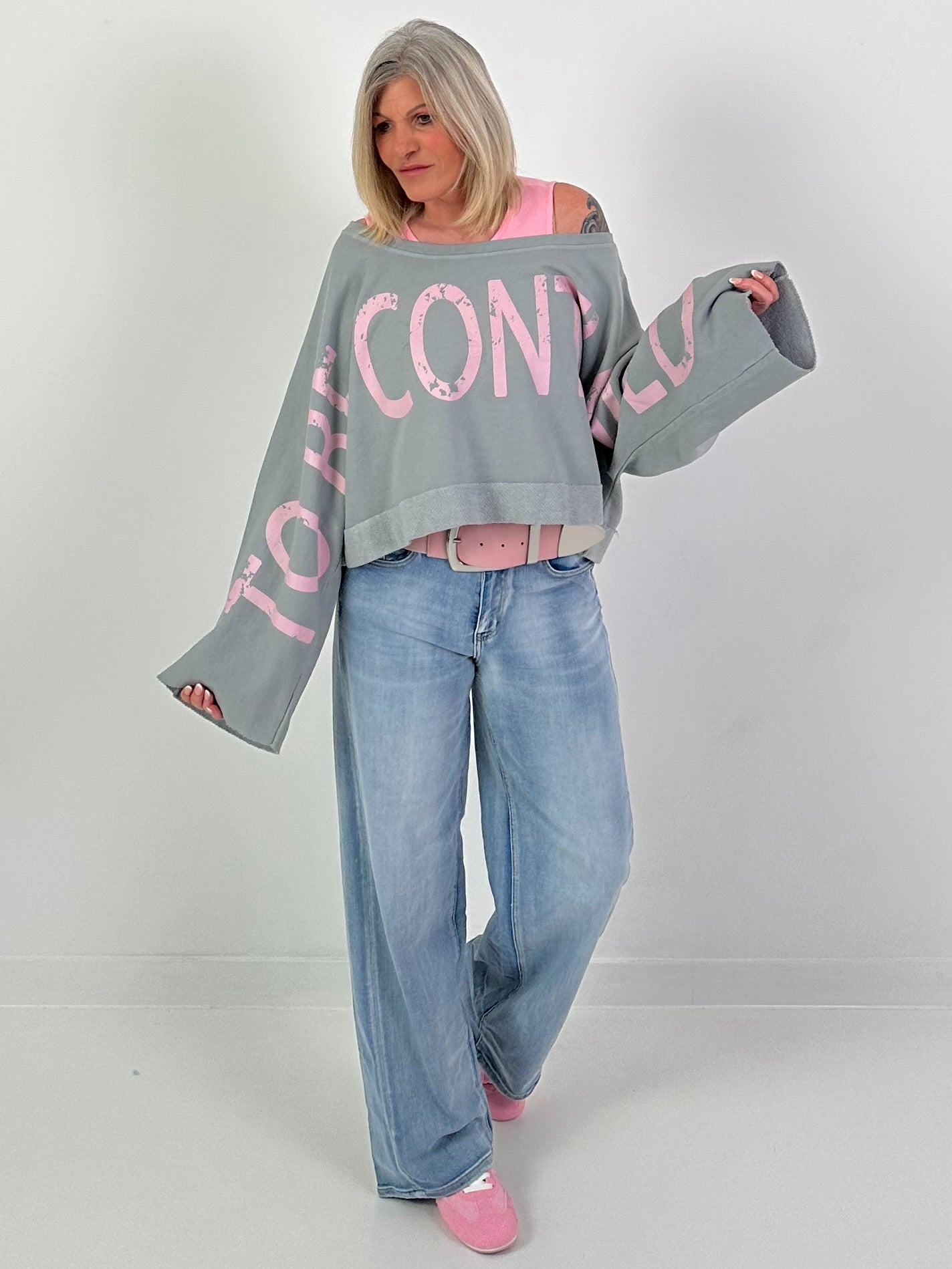 Cropped Sweater - grey