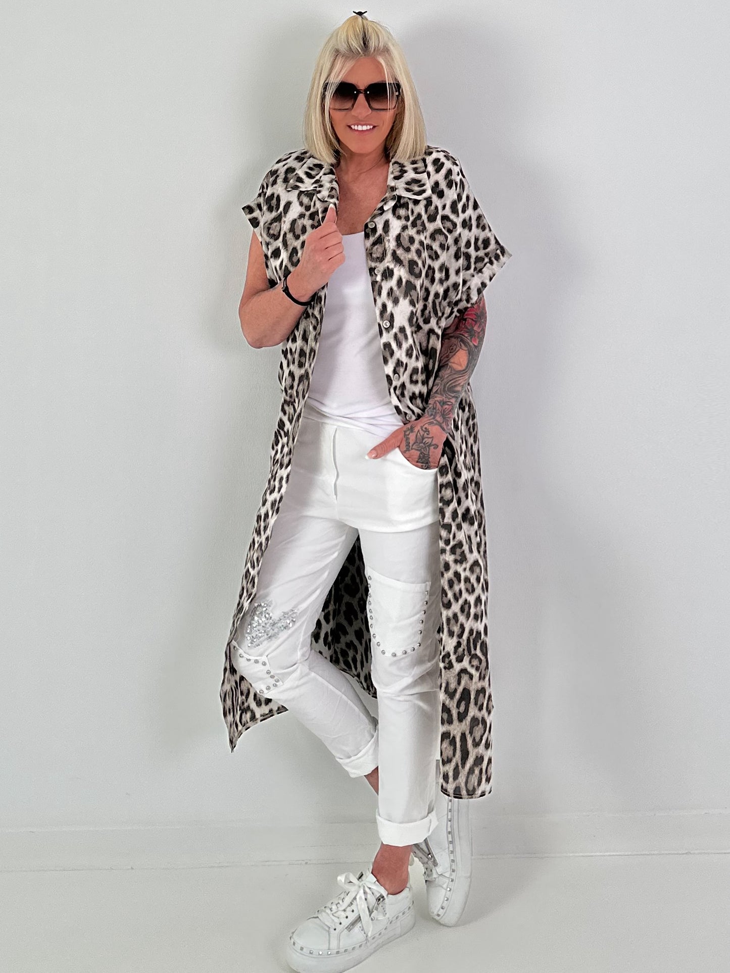 Leopard print shirt dress - beige