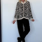 Strickjacke im Leo-Style - schwarz-beige