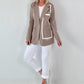 Blazer mit Statement Patch - taupe
