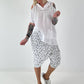 Leinen Shirt mit Pailletten und Cold Shoulder - weiss