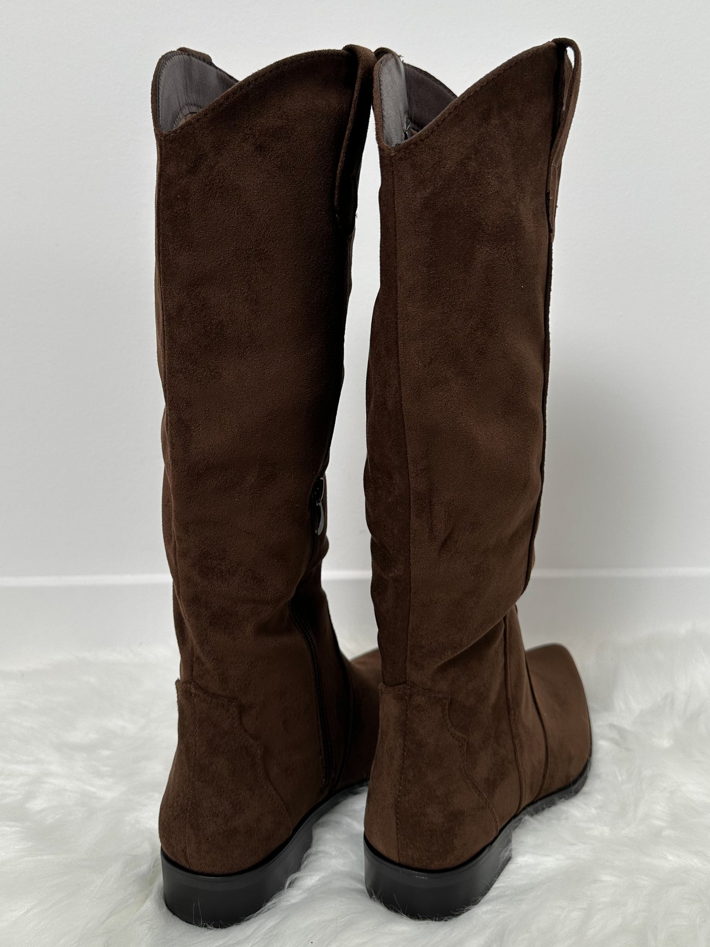 Boots model "Noble Line" - chocolate