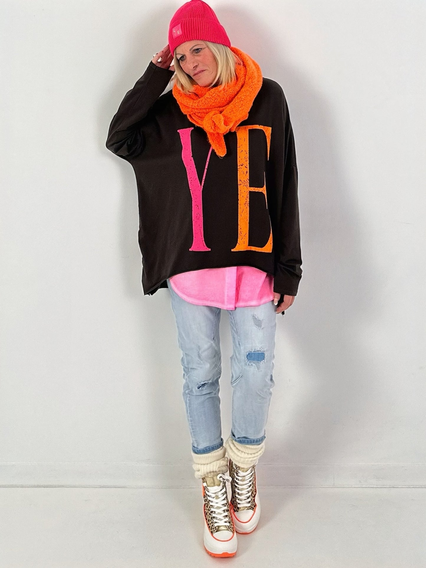 Oversized shirt model "YEAH" - coffee