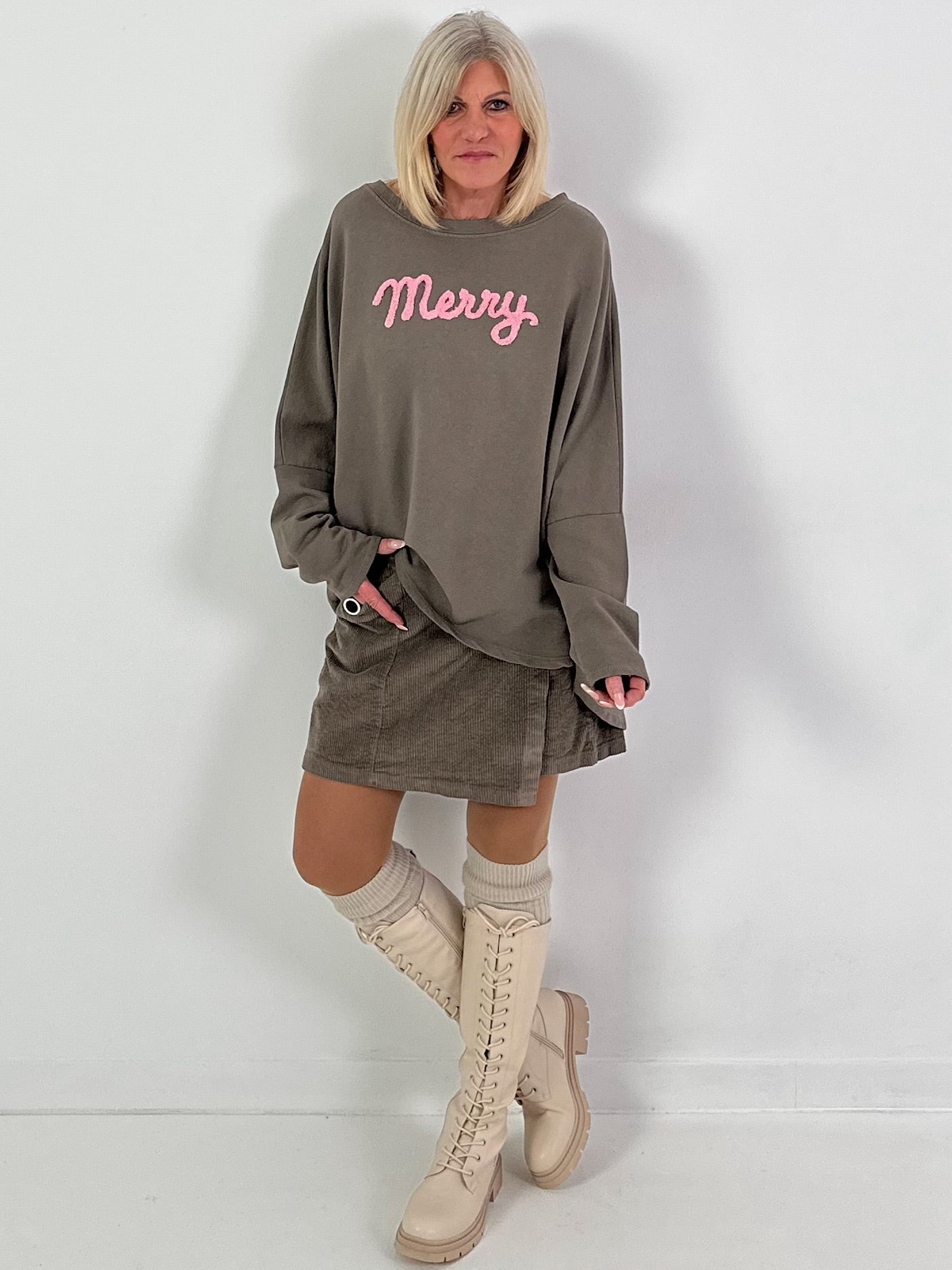 Sweatshirt model "Merry Mood" - khaki/taupe