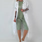 T-Shirt mit Häkelstern-Nieten-Cut-Outs - khaki
