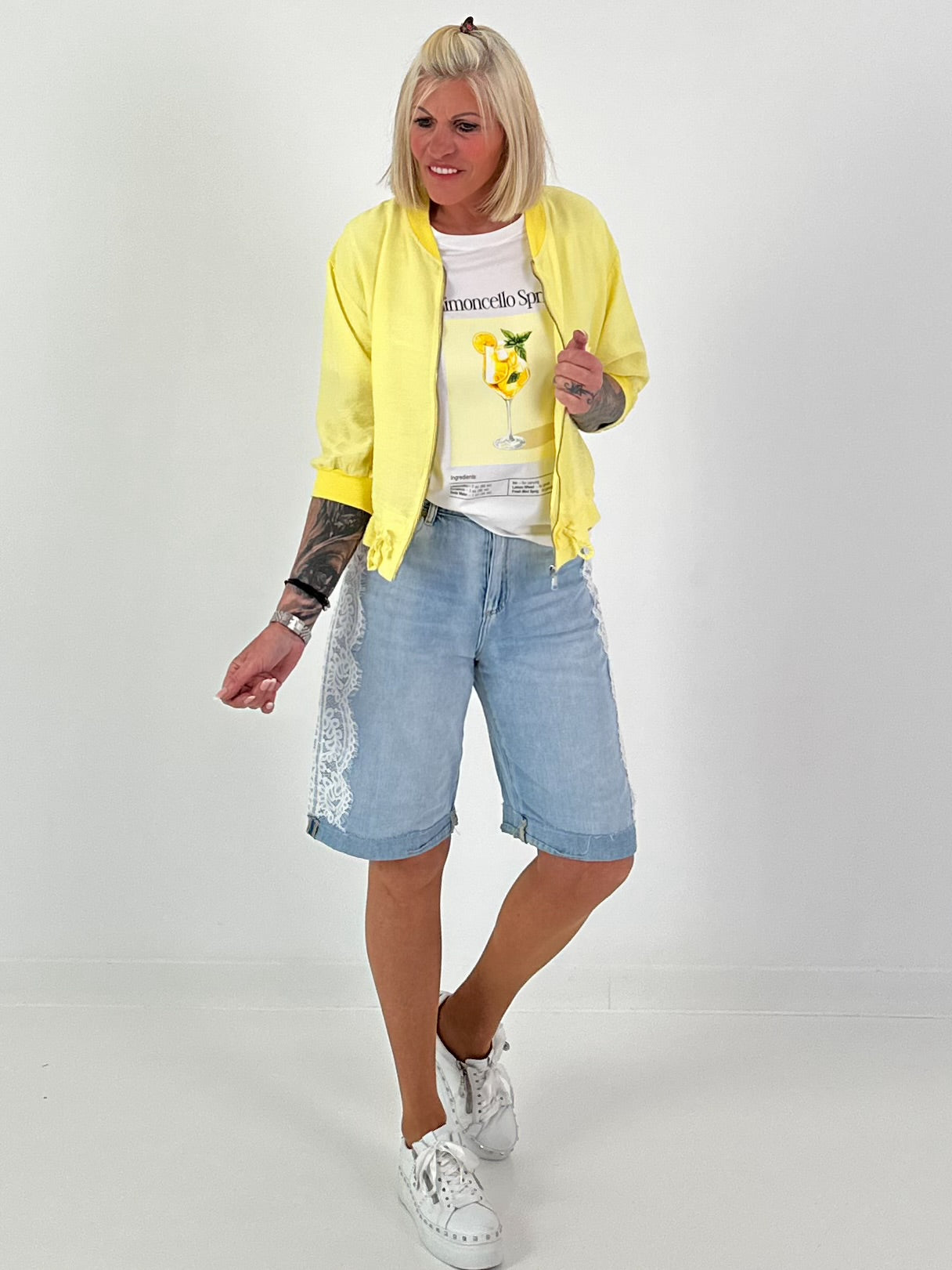Light Blouson with Tie Detail - Yellow