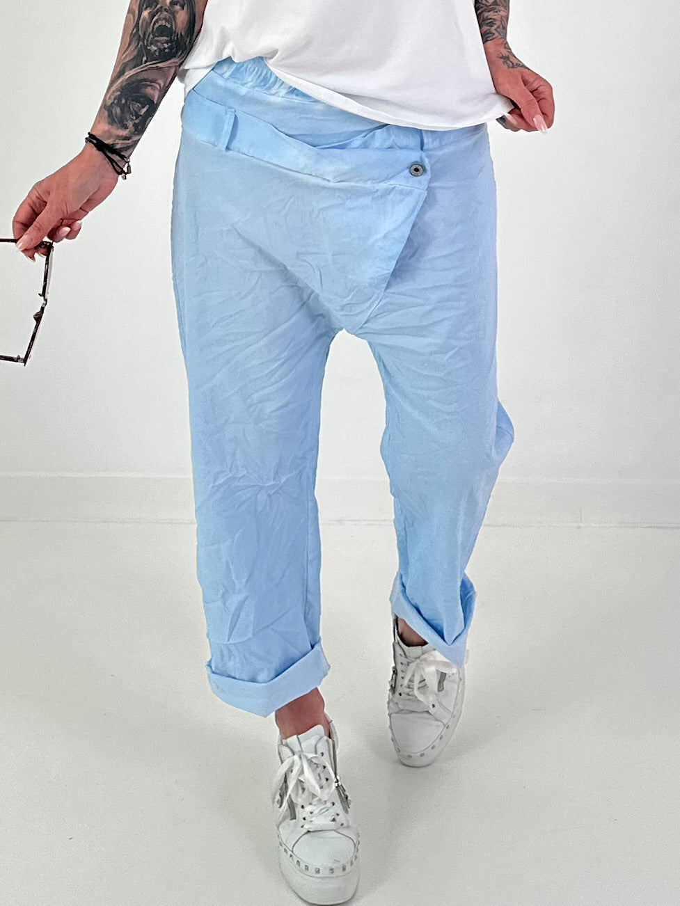 Baggy trousers in a layered look - light blue