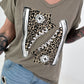 T-Shirt mit Leo Schuhprint - taupe