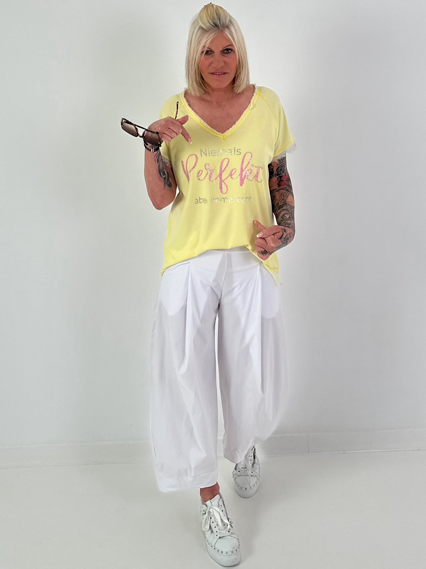 T-shirt with statement print - yellow