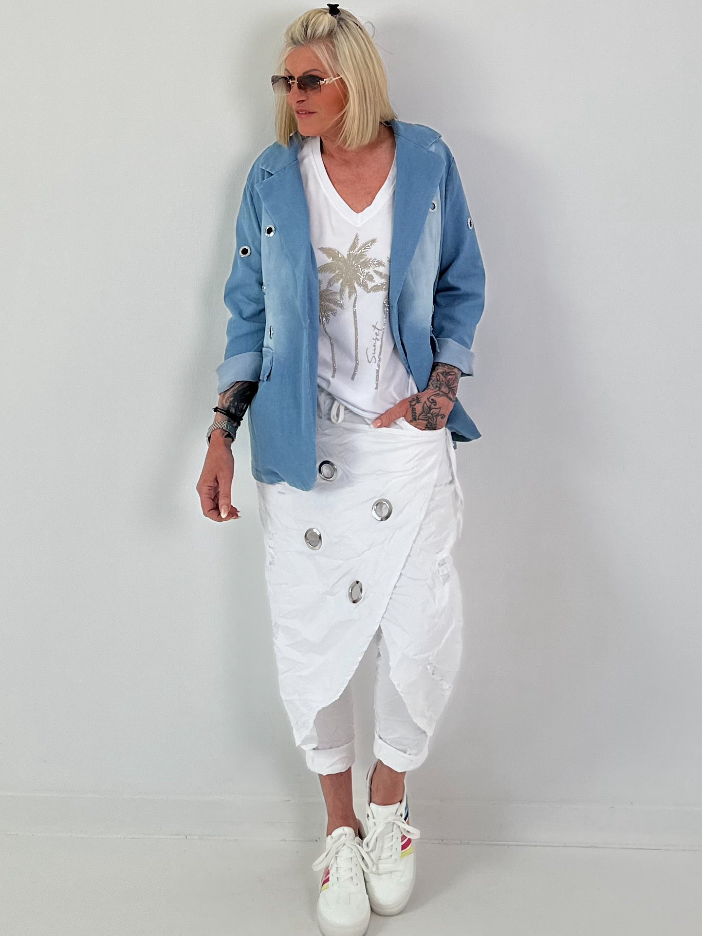 Jeans Blazer mit Ösendetails