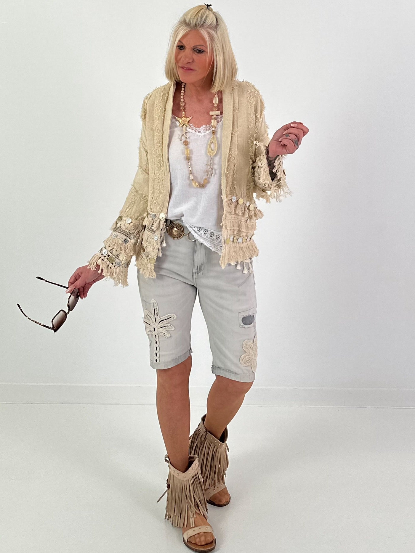 Boho Jacke mit aufwendigen Details- beige-gold