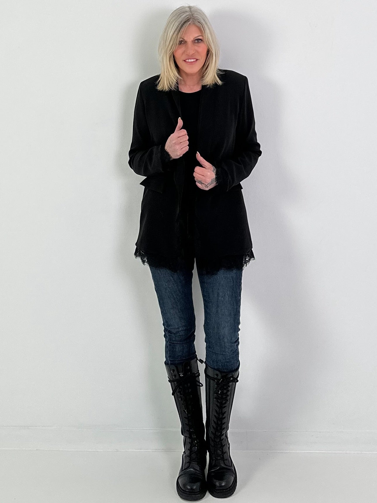 Blazer met kanten details - zwart