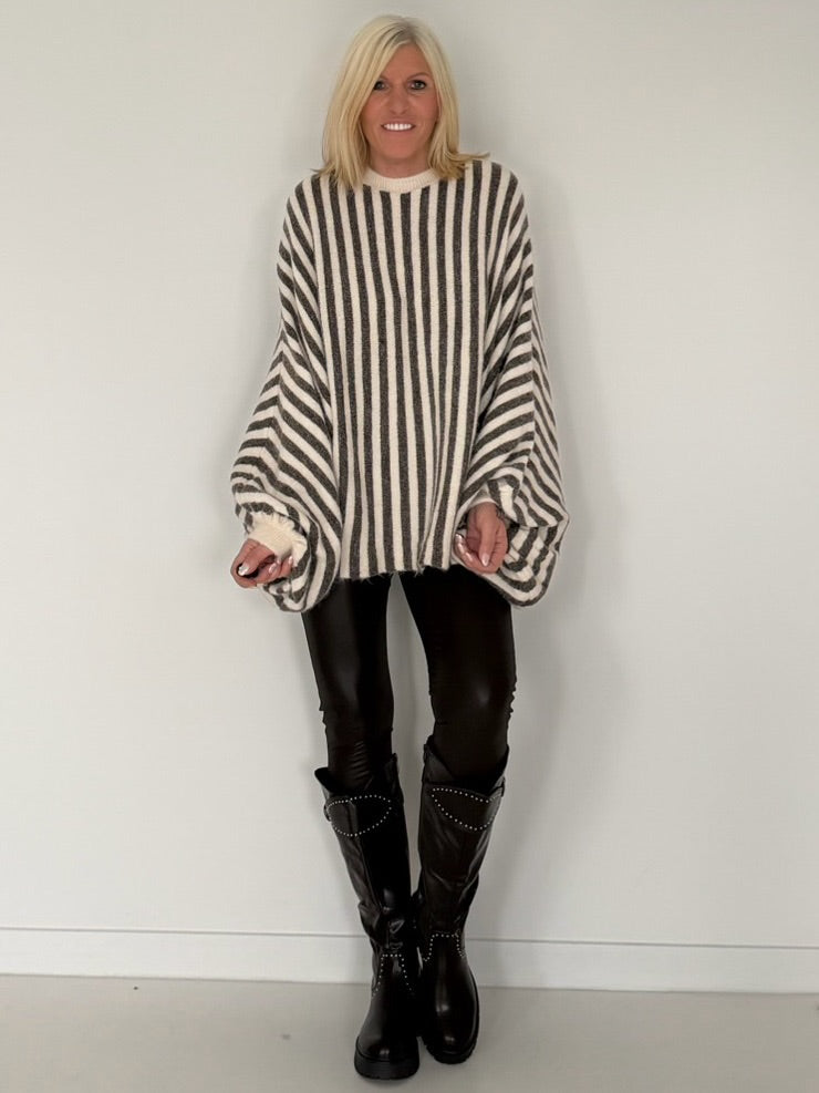 Pullover in Streifen-Look mit Fledermausärmeln   - ecru-chocolate