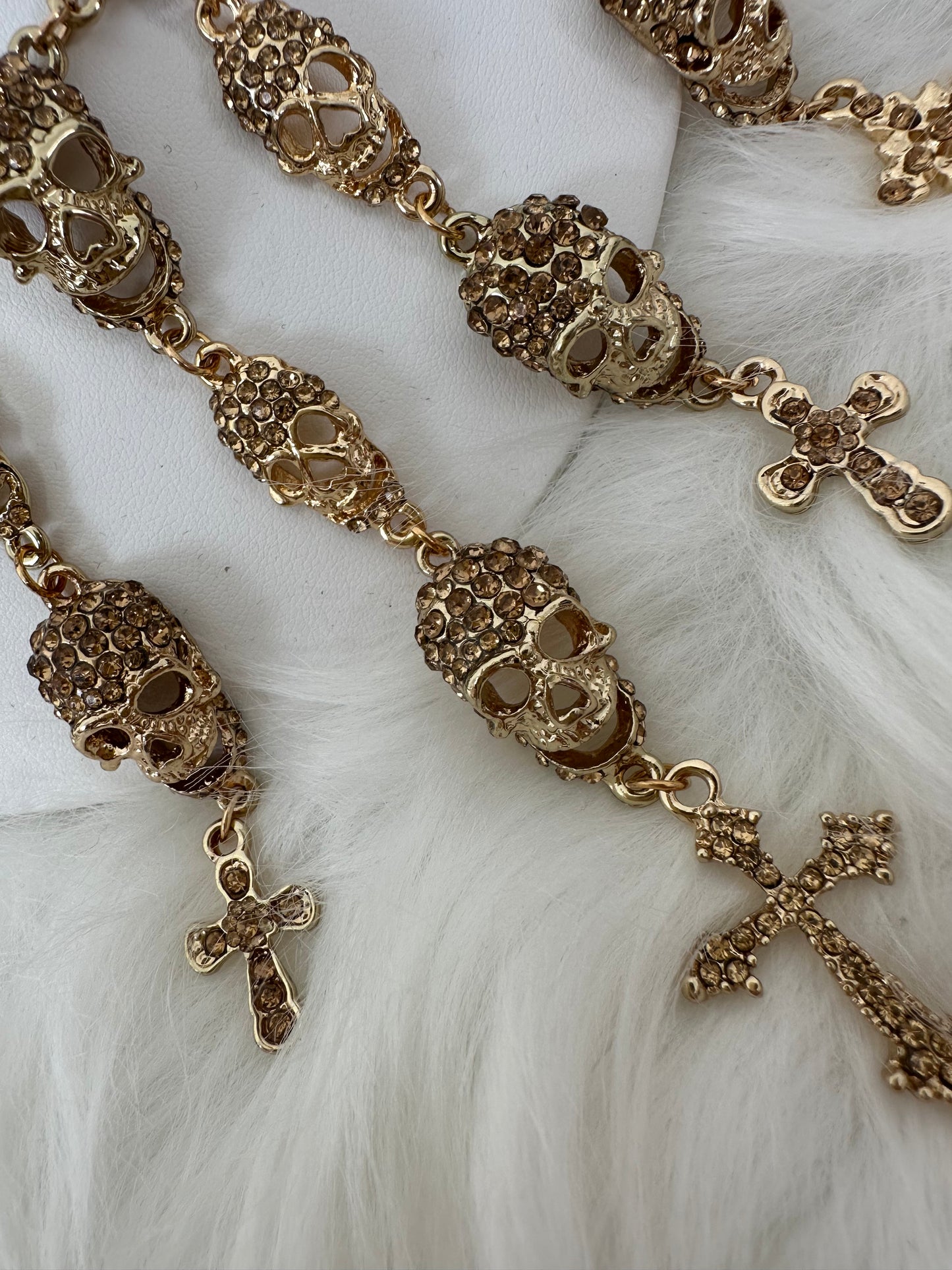 Necklace model "Sacred Vice"