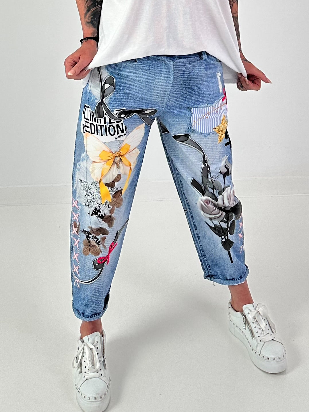 Jeanshose mit floralem Printmix - blau-mehrfarbig
