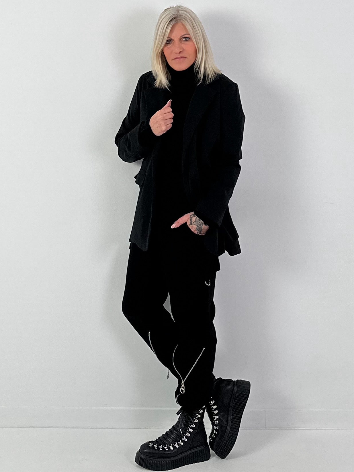 Blazer model "BREAKING ALL THE RULES" - zwart