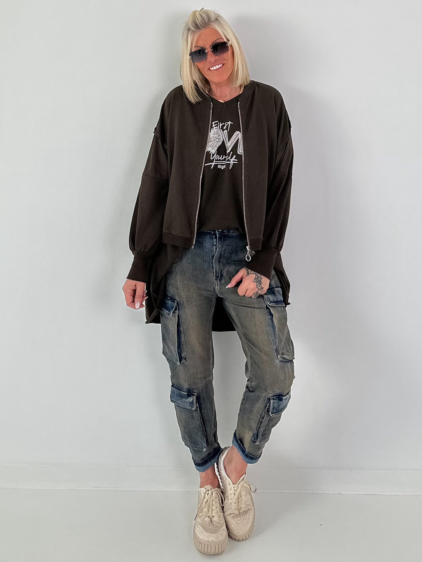 Jacke mit Rückenprint - mokka