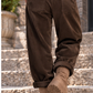 Cordhose mit großen Taschen und Gürtel - mokka ( lieferbar ab ca. 03.11.26)
