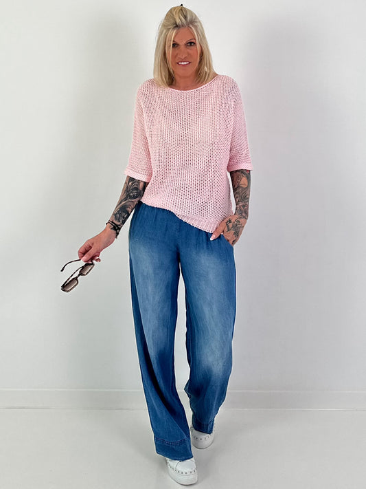 Crochet sweater with integrated sequins - pink