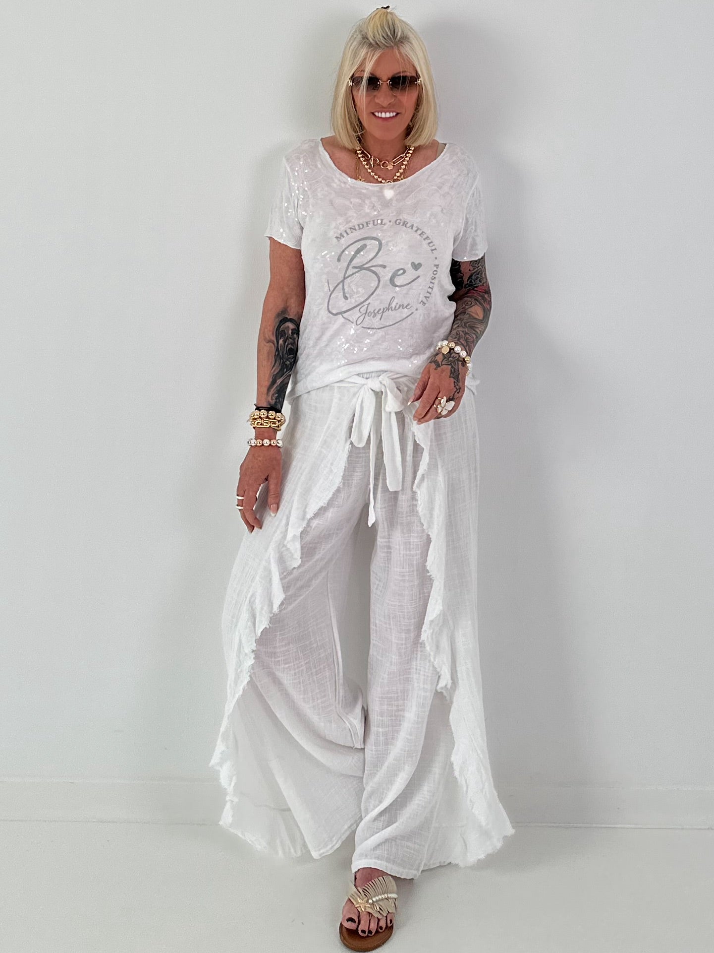 Wide Trousers with Tie Ruffle - White