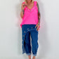 Oversized Top mit silbernen Ösen - neonpink