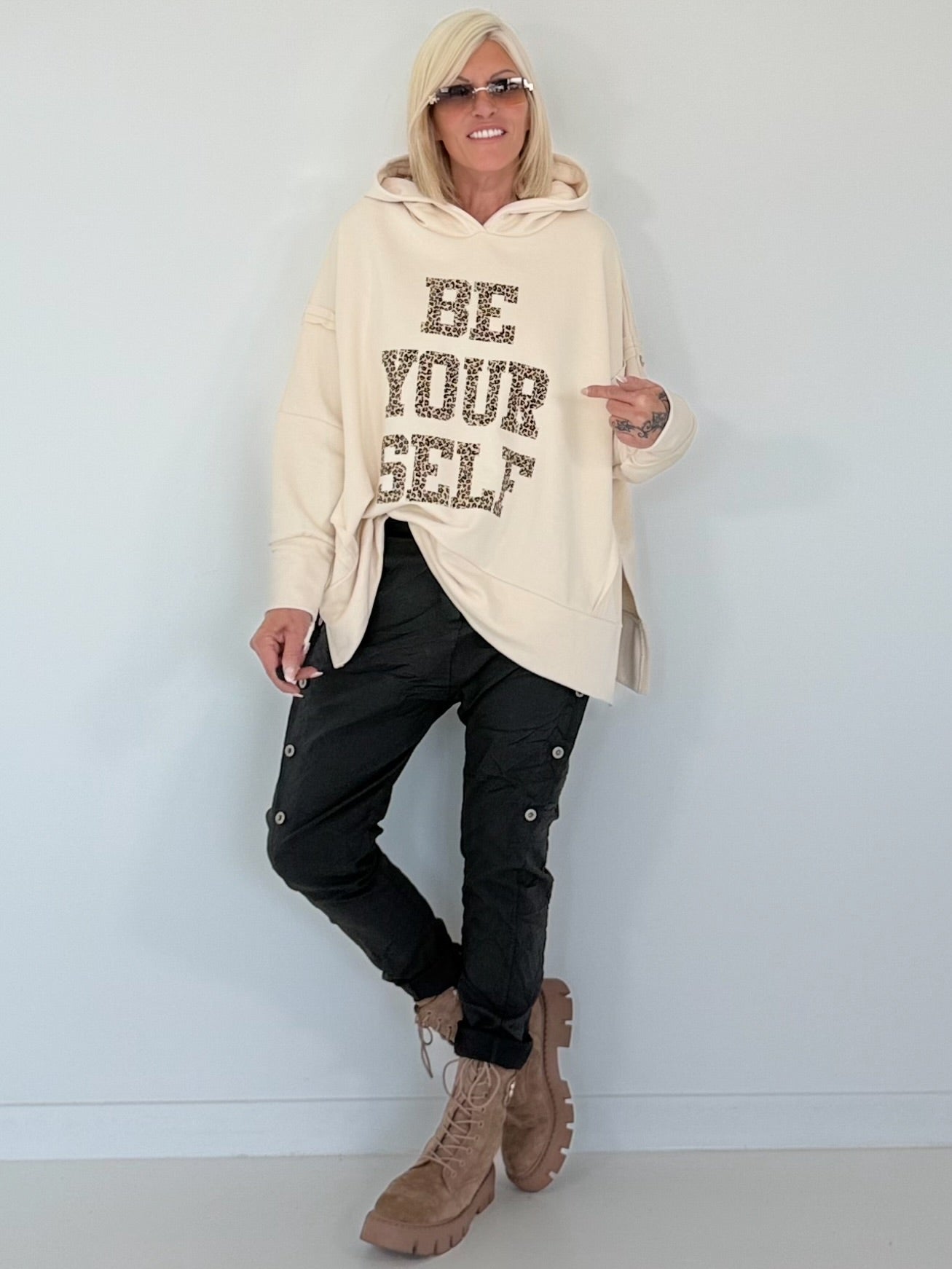 Oversized Hoodie Be Yourself - creme