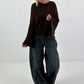 Weicher Pullover mit stylischen Trompetenärmeln - mokka
