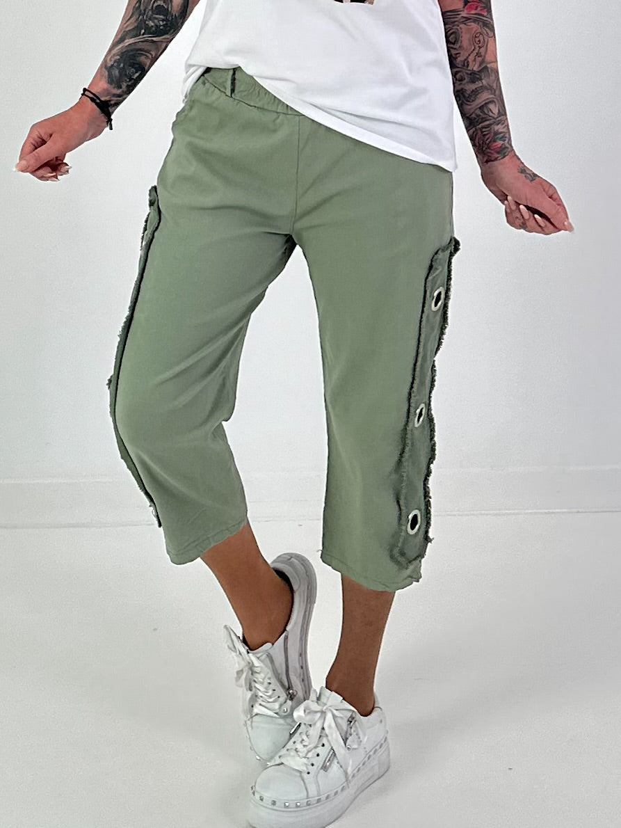 Trousers with eyelet details - khaki