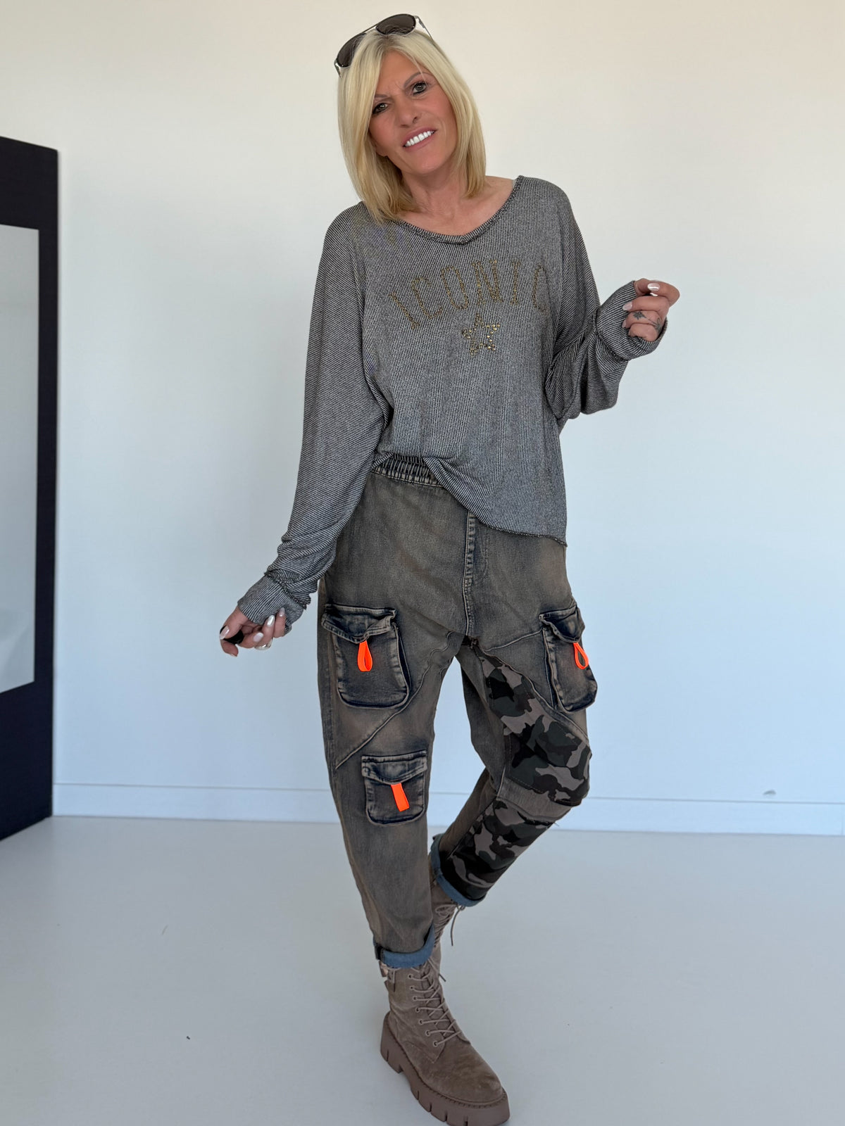 Sweater Iconic - dark-chocolate