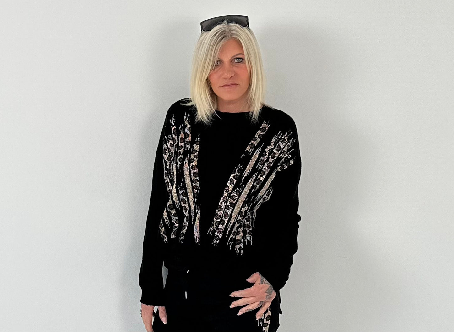 Sweater model "Wildstyle" - black